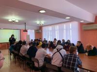 В рамках проекта «Здоровый район – Здоровый регион!» в администрации Кировского района города Астрахани состоялось мероприятие для 35 несовершеннолетних, состоящих на различных видах учета.