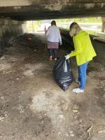 Сотрудники администрации Кировского района и других структурный подразделений провели День чистоты.