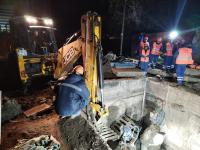 Подрядная организация приступила к демонтажу полувековых задвижек на дюкерных переходах