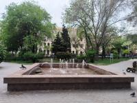 Сегодня в Астрахани стартовал сезон фонтанов