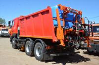 В Астрахани обновляют парк коммунальной спецтехники