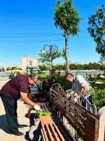 В Астрахани проводят комплексную уборку променадов