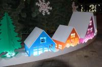 В Астрахани зажгли огни на центральной городской елке