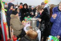 Ленинский район широко отпраздновал Масленицу