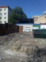 Администрация Ленинского района совместно с МБУ г. Астрахань «Чистый город» произвела зачистку территории по адресу: ул. Бахтемирская, 9.