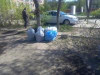 22.04.2016 силами сотрудников администрации Ленинского района проведено мероприятие «День чистоты»