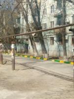 12.04.2018 сотрудники управляющей компании «Надежда» приняли активное участие в работе по благоустройству придомовой территории.