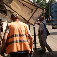 Рейды по ликвидации незаконной торговли на территории рынка "Большие Исады".