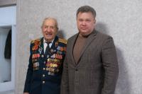  Игорь Редькин вручил юбилейную медаль к 80-летию Победы ветерану ВОВ