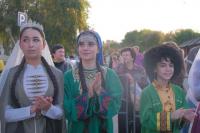 Свыше пяти тысяч астраханцев отметили День города на центральной набережной