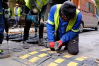 В Астрахани устанавливают «лежачих полицейских» рядом с социальными объектами