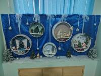 Школы и детские сады Астрахани украшают к Новому году