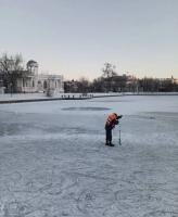 Массовый выход на лед на городских каналах запрещен  