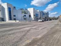 В Астрахани на улице Боевой приступили к ремонту дорожного покрытия