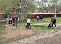 В Астрахани продолжается уборка в рамках Дней чистоты