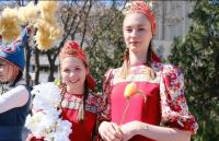 В Астрахани красочно отметили Навруз