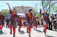 В Астрахани красочно отметили Навруз