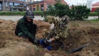 На набережной Приволжского Затона монтируют поливочный водопровод