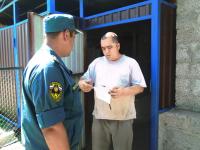 Администрация Ленинского района города Астрахани совместно с представителями личного состава ФГКУ «1 отряд ФПС по Астраханской области» 24 июля 2015 года с 9.00 до 13.00 часов был проведен рейд по жилому сектору.