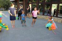 В преддверии 460-летия основания города Астрахани на Бульваре Победы для горожан проведено праздничное мероприятие, которое включило в себя несколько зон отдыха