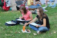 В преддверии 460-летия основания города Астрахани на Бульваре Победы для горожан проведено праздничное мероприятие, которое включило в себя несколько зон отдыха