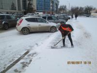 Уборка снега и мероприятия по опиловке на территории района