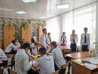 В шести школах Астрахани открылись кадетские классы Следственного комитета