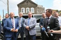 Председатель наблюдательного совета Фонда содействия реформированию ЖКХ Сергей Степашин и генеральный директор Фонда ЖКХ Константин Цицин 26 мая посетили с рабочим визитом Астраханскую область.