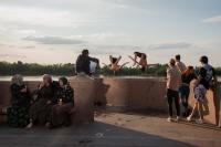 На набережной