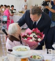 32 астраханца в этом году стали почетными ветеранами и почетными гражданами города