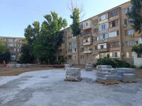 В сквере на проезде Воробьёва уложат светящуюся плитку 