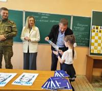 11.10.2024 состоялось награждение грамотами и подарками с символикой нашего прекрасного города победителей турнира по шахматам "Наши победы - тебе, любимый город", приуроченного ко Дню города Астрахани