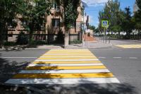 В Астрахани на улицах обновляют разметку в рамках нацпроекта