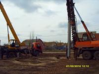 Приступили к строительству парка "Семьи, любви и верности" в Трусовском районе.