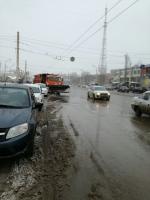 Администрация города устраняет последствия снегопада