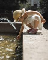 Спасение мокрого воробышка