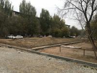 ул. Тренева, 13, 15 