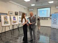 Юным астраханским художникам вручили сертификаты участников «Творческой лаборатории в области искусств»