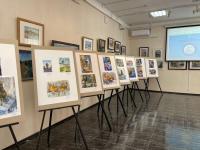 Юным астраханским художникам вручили сертификаты участников «Творческой лаборатории в области искусств»