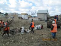 Уборка территории по ул. Воронихина.