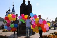 В воскресенье, 18 сентября в парке Семьи, любви и верности при храме Преображения Господня совместно с администрацией г. Астрахани состоялась церемония открытия первой астраханской Школы молодой семьи святых Петра и Февронии Муромских