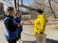 В Астрахани закрасили более 350 надписей с незаконной рекламой